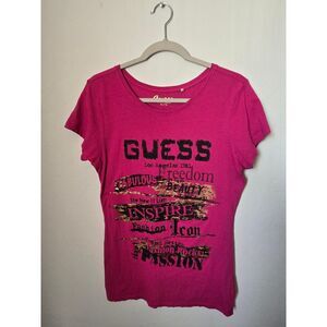 Guess Women's Fuchsia Print T-shirt. Size XL